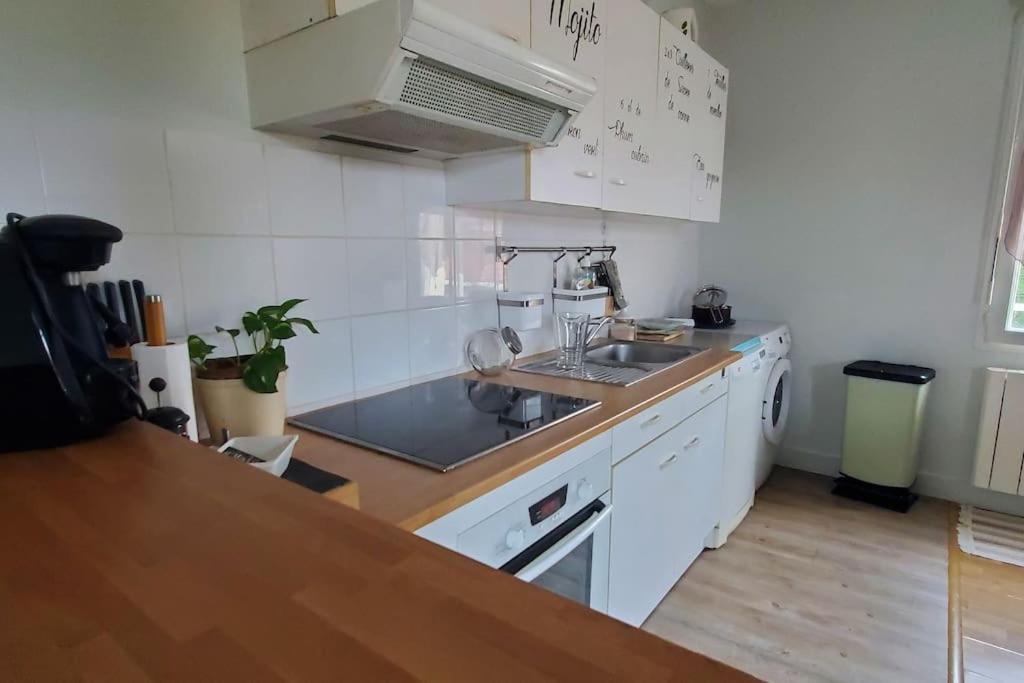 Simplicite Et Calme En Appartement A Issoire Dış mekan fotoğraf