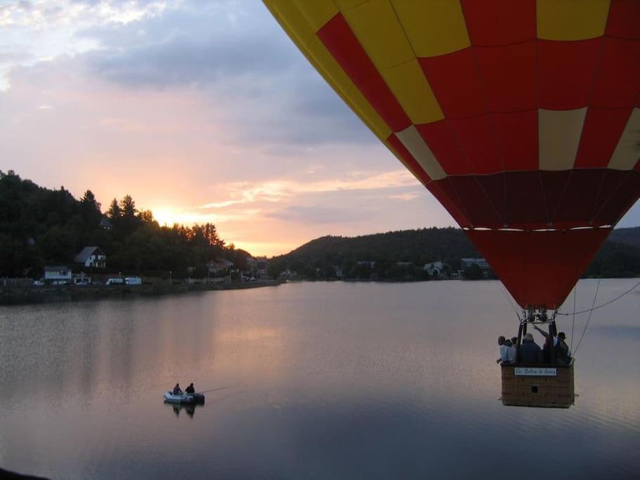Simplicite Et Calme En Appartement A Issoire Dış mekan fotoğraf