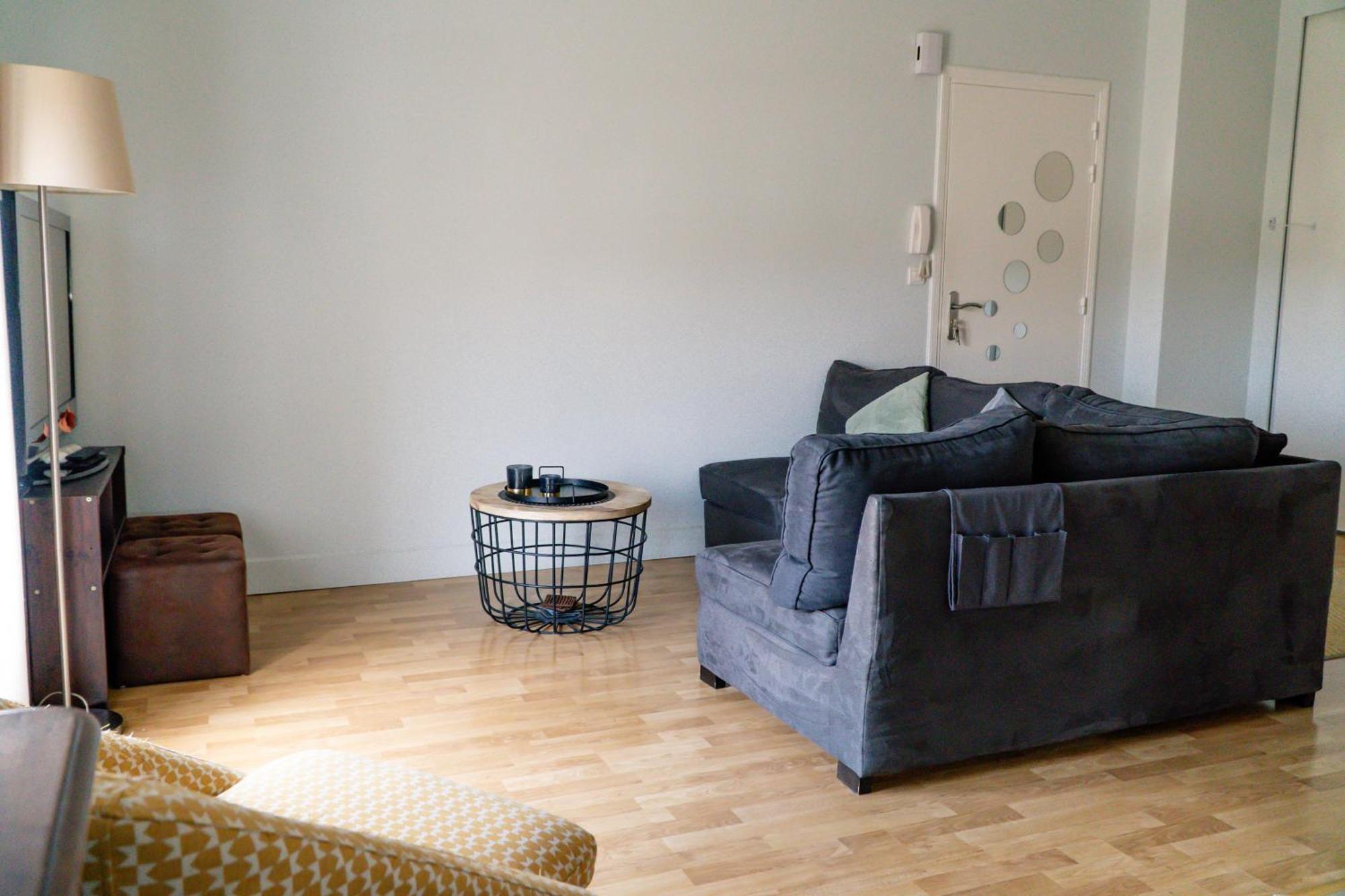 Simplicite Et Calme En Appartement A Issoire Dış mekan fotoğraf